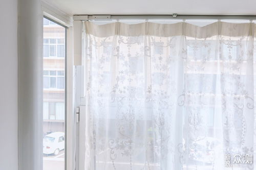 小益智能門鎖與智能窗簾 開(kāi)啟便捷生活的雙重鑰匙